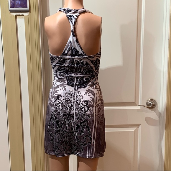 BODY CENTRAL. Cute Halter mini dress. Sz S. Black/ Gray/White. Padded cu… - Picture 4 of 9